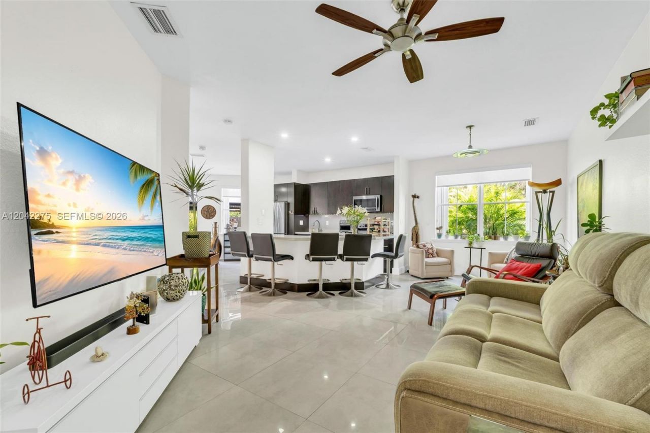 5570 NW 107th Ave, Unit 916, Doral, FL 33178 Photo
