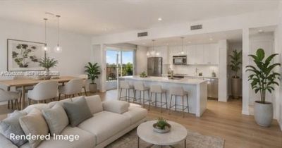 11930 N Bayshore Dr, Unit 609, North Miami, FL 33181 Photo