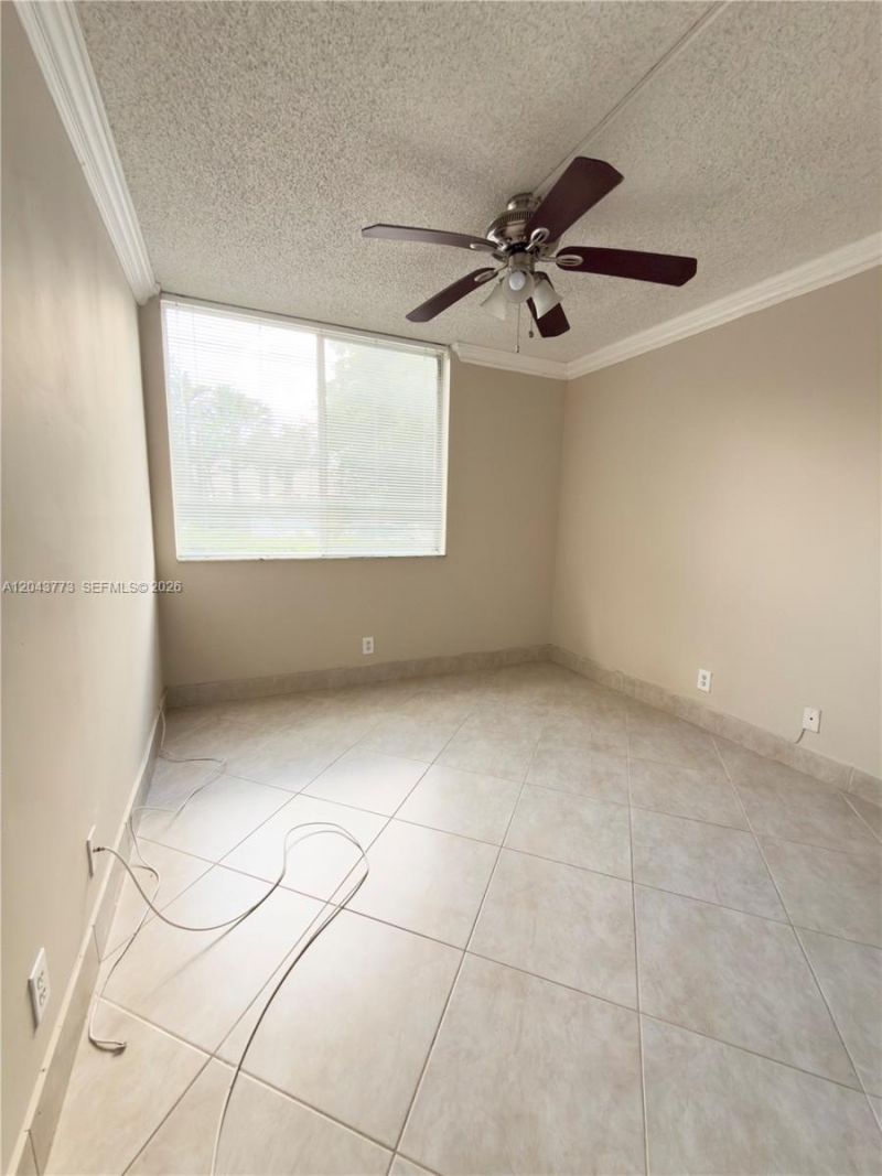 10709 Cleary Blvd , Unit 101, Plantation, FL 33324 Photo