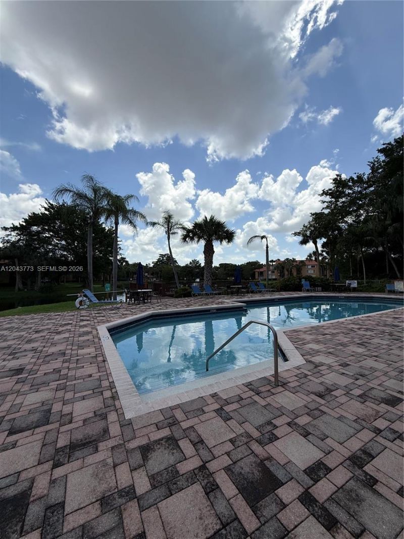 10709 Cleary Blvd , Unit 101, Plantation, FL 33324 Photo