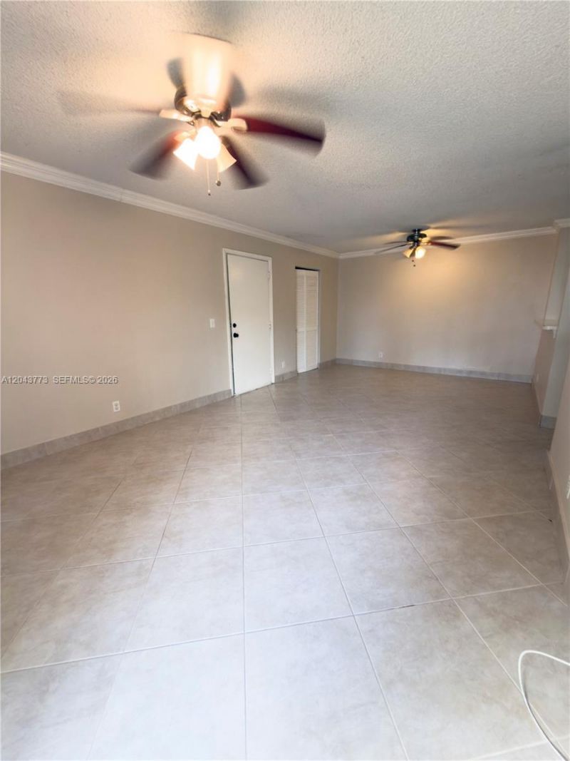 10709 Cleary Blvd , Unit 101, Plantation, FL 33324 Photo