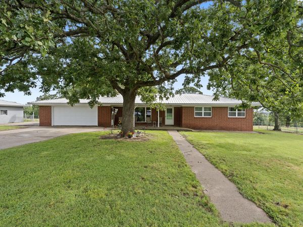 448010 E 60 Road , Welch, OK 74369