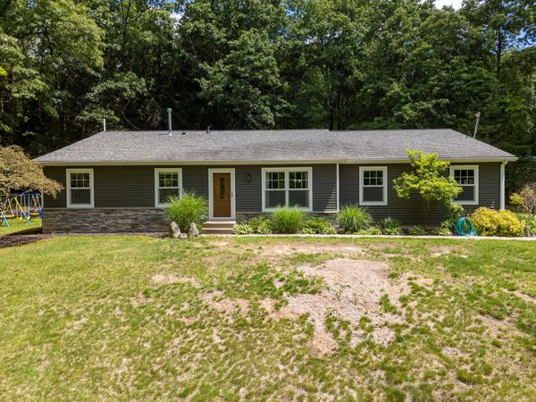 5643 E C Avenue, Richland, MI 49083