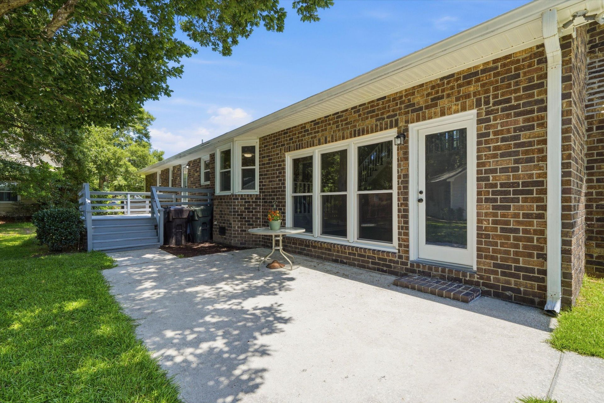 126 Fox Chase Drive Photo 25