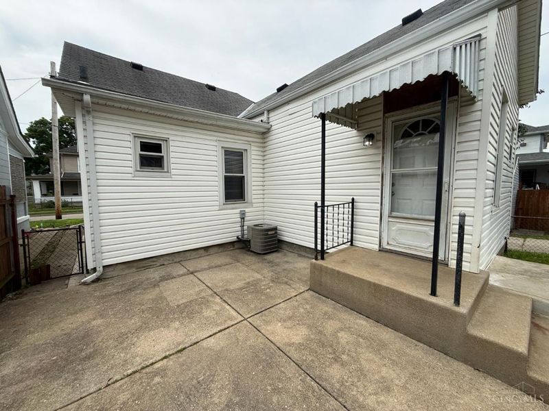 2342 Noble Avenue, Hamilton, OH 45015 Photo 6