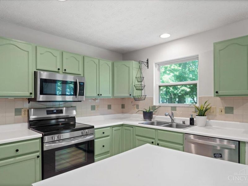 7731 Wilderness Way, Maineville, OH 45039 Photo 9