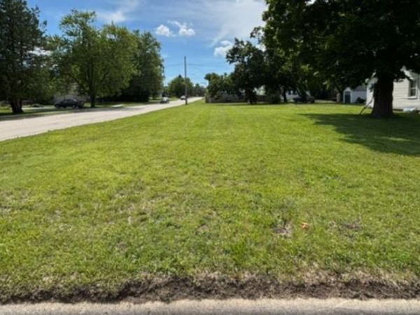 3250 Gilboa Avenue , Zion, IL 60099