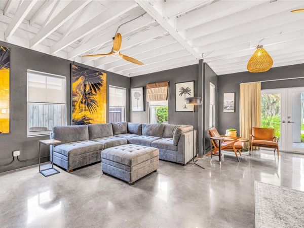 11 SE 13th Street, Fort Lauderdale, FL 33316