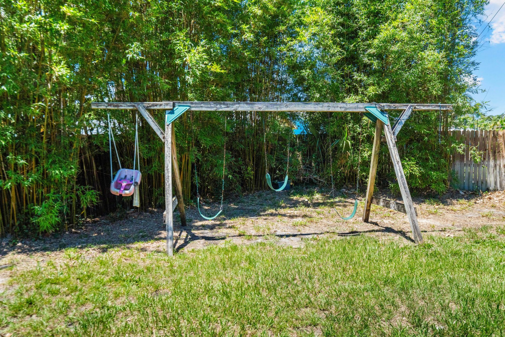 520 SE Dolphin Drive, Stuart, FL 34996 Photo