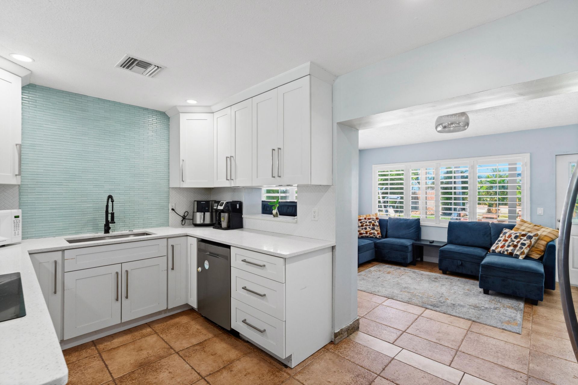520 SE Dolphin Drive, Stuart, FL 34996 Photo