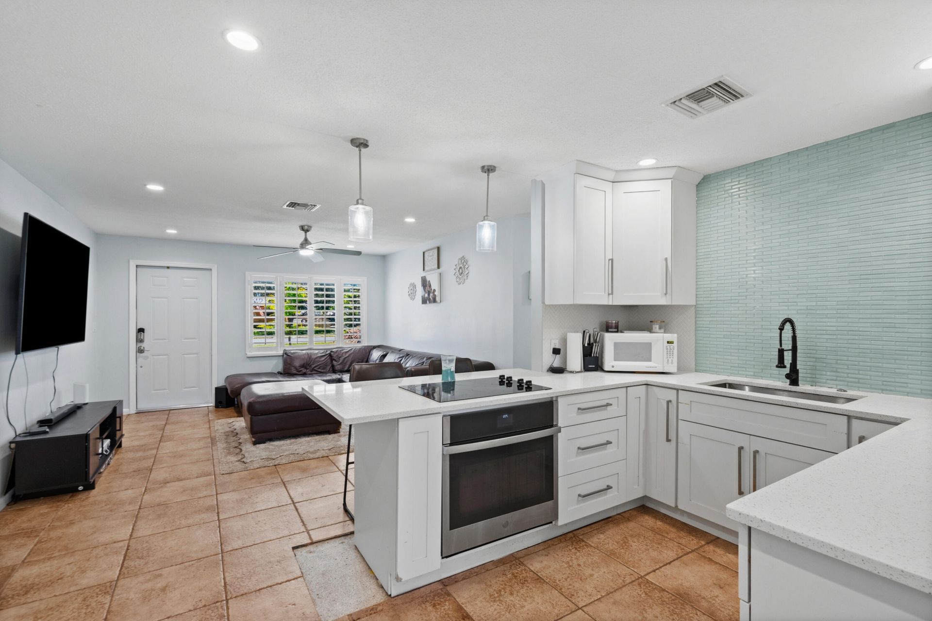 520 SE Dolphin Drive, Stuart, FL 34996 Photo