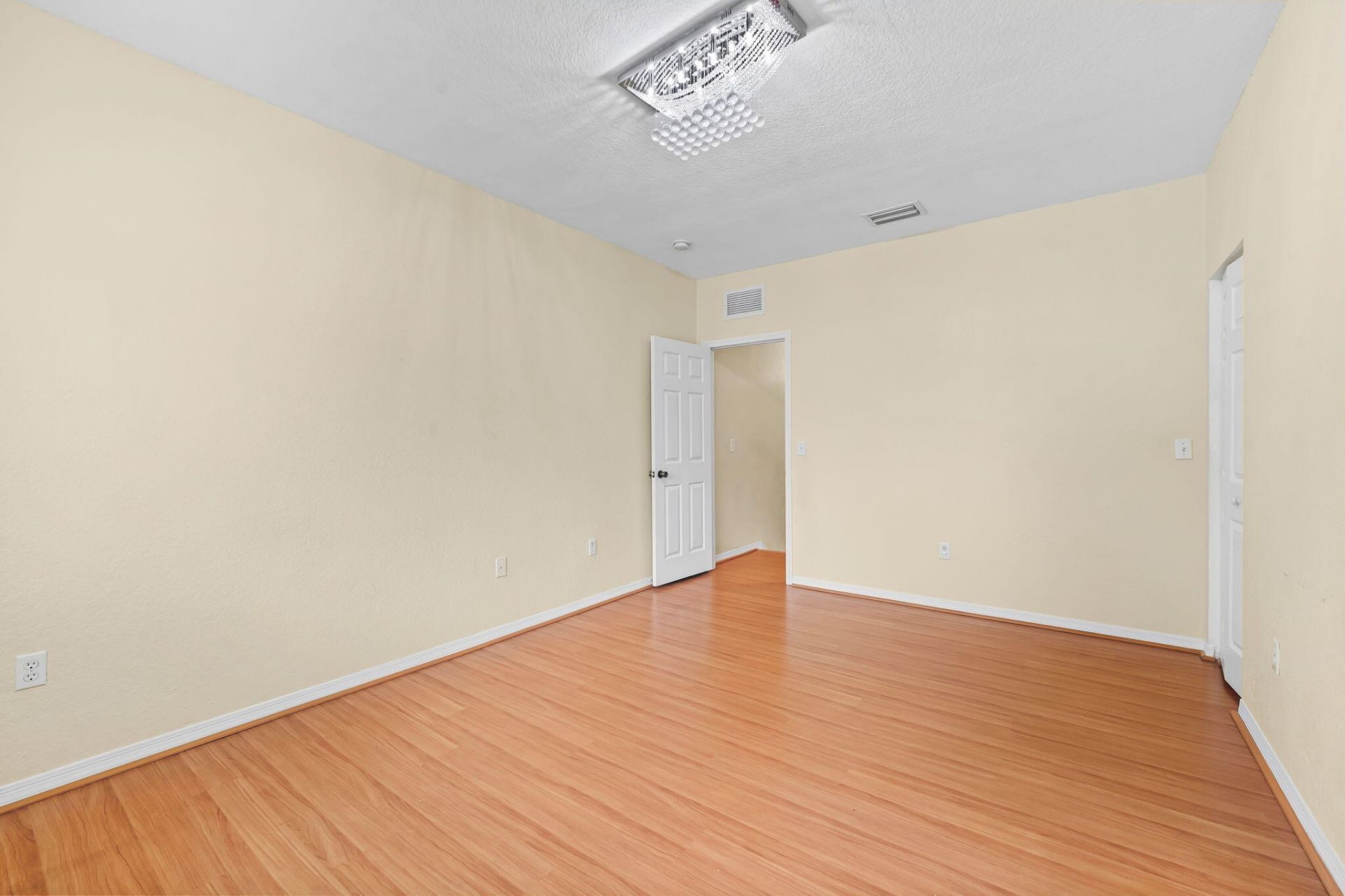 7920 Catalina Circle, Tamarac, FL 33321 Photo