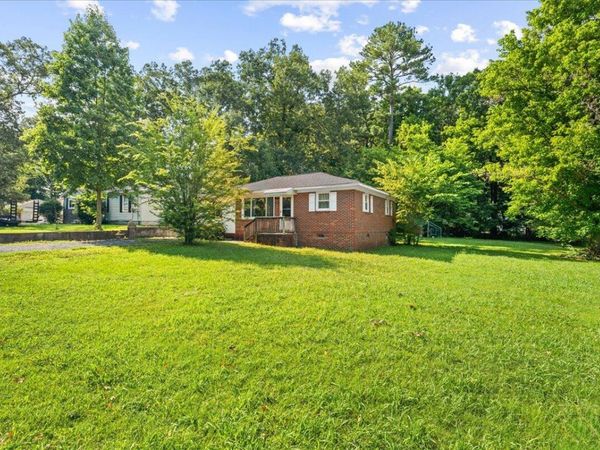 179 N Whitfield Drive, Dalton, GA 30721
