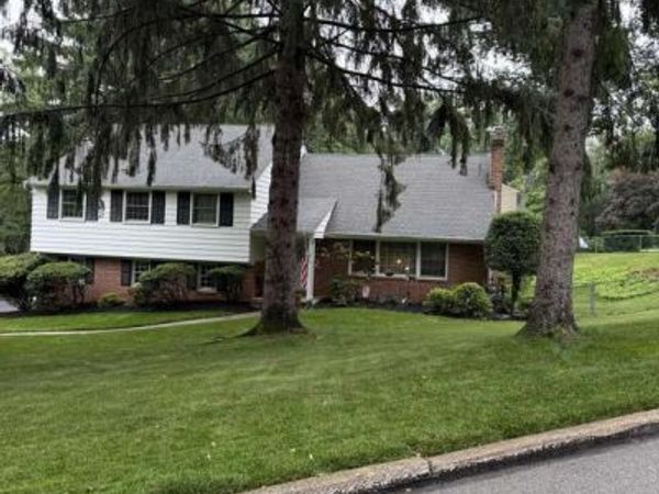 105 SHELDRAKE DRIVE , PAOLI, PA 19301