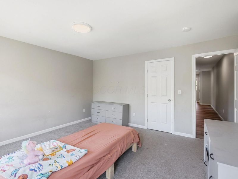387 N Garfield Avenue, Columbus, OH 43203 Photo 37