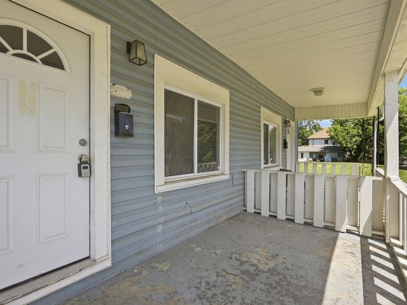 387 N Garfield Avenue, Columbus, OH 43203 Photo 5