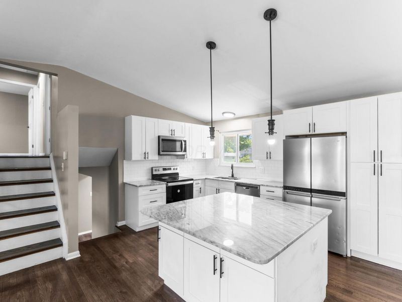 5016 Julie Place, Columbus, OH 43229 Photo 6
