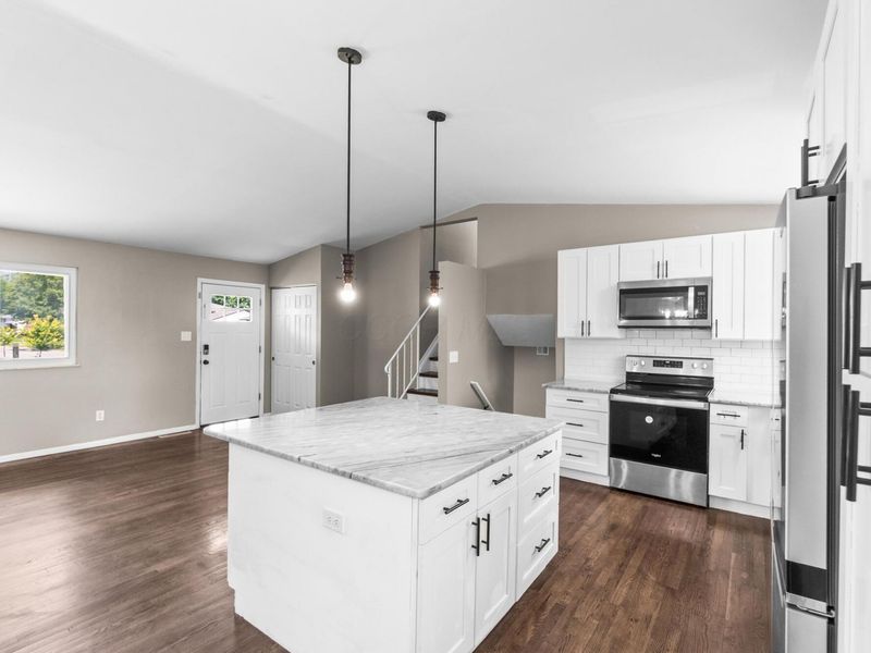 5016 Julie Place, Columbus, OH 43229 Photo 8