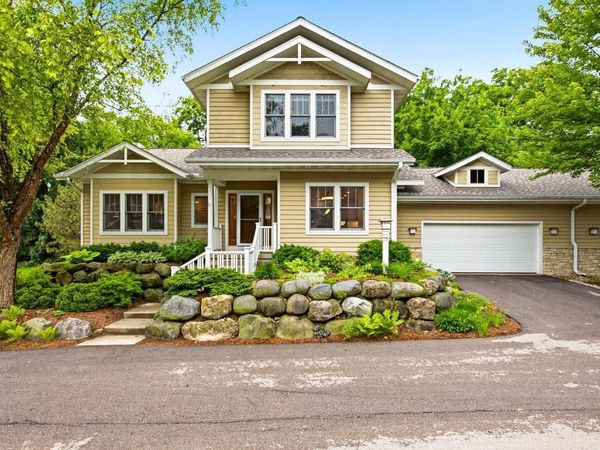 17 Glen Arbor Way, Fitchburg, WI 53711