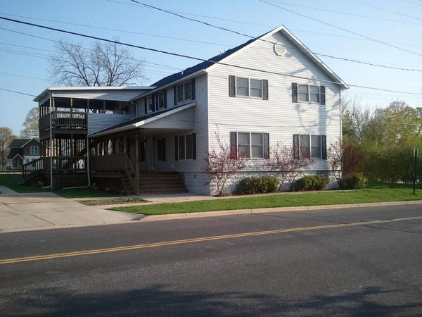 610 E Wisconsin STREET, Unit 610 1/2, Delavan, WI 53115
