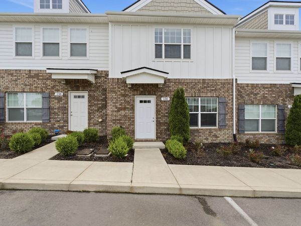 136 Dry Creek Commons Dr , Goodlettsville, TN 37072