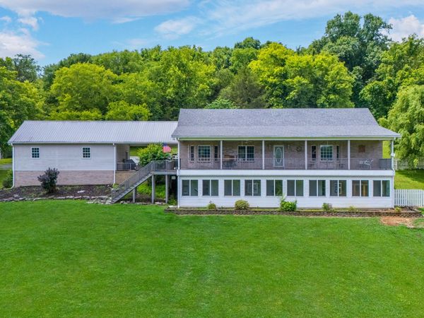769 Happy Valley Rd , Bell Buckle, TN 37020