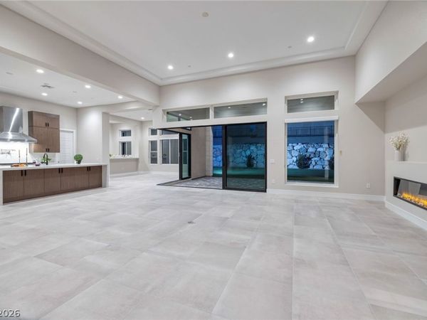 11000 Horizon Ledge Avenue , Las Vegas, NV 89135