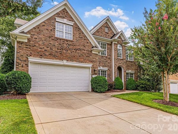 13731 Daltrey Lane , Charlotte, NC 28277