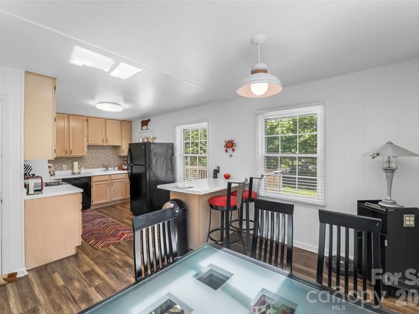 19 Wilburn Road, Asheville, NC 28806