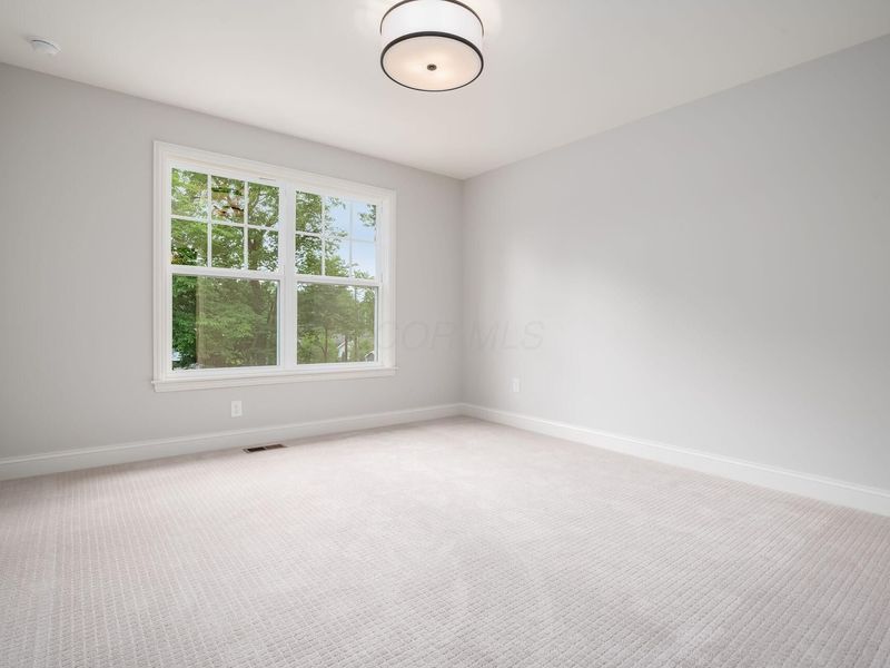529 E Dominion Boulevard, Columbus, OH 43214 Photo 27