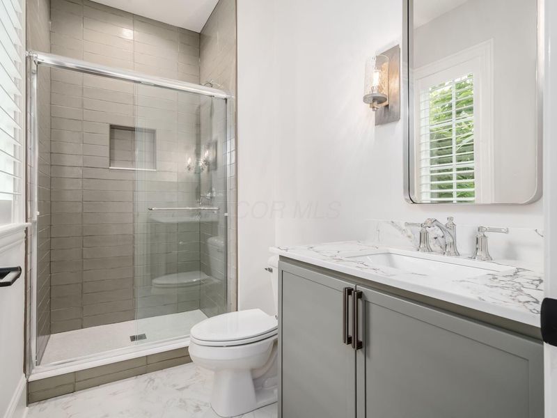 529 E Dominion Boulevard, Columbus, OH 43214 Photo 5