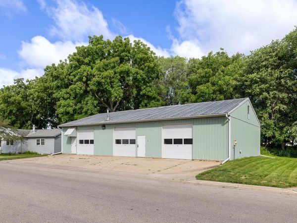 2729 George STREET, La Crosse, WI 54603