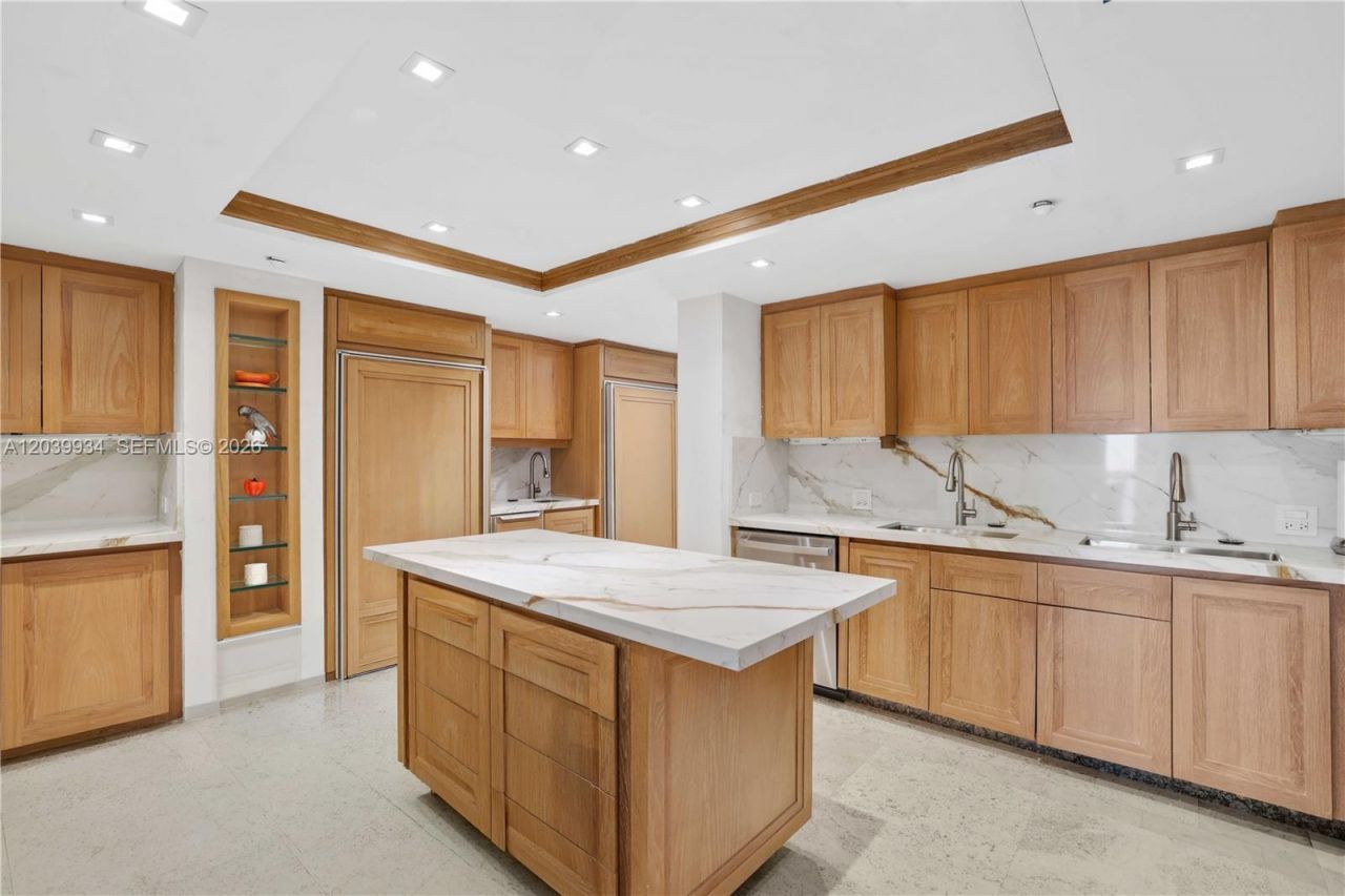 5025 Collins Ave, Unit 1103-1104-, Miami Beach, FL 33140 Photo