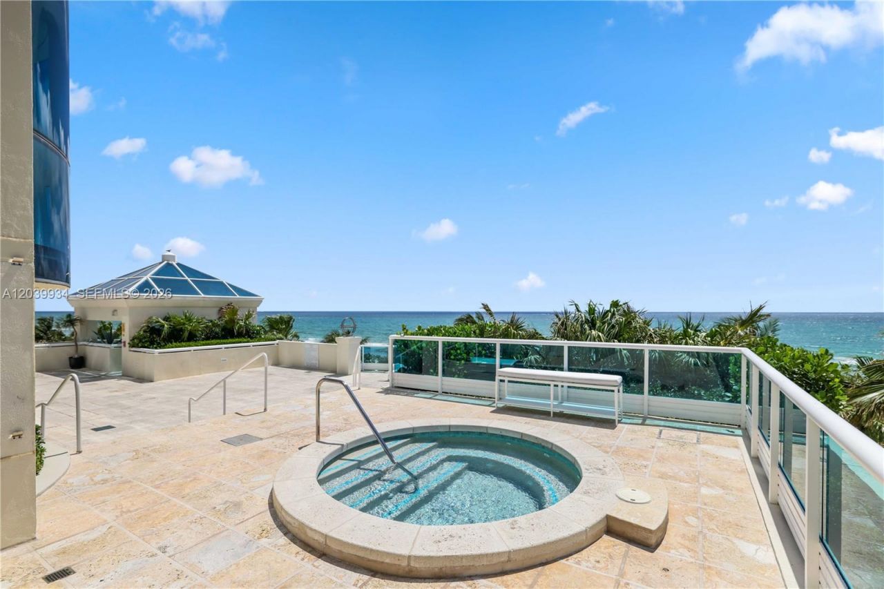 5025 Collins Ave, Unit 1103-1104-, Miami Beach, FL 33140 Photo