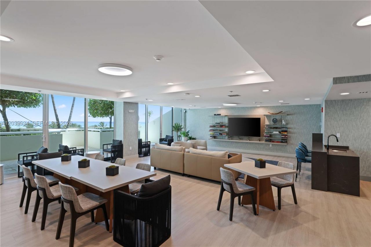 5025 Collins Ave, Unit 1103-1104-, Miami Beach, FL 33140 Photo
