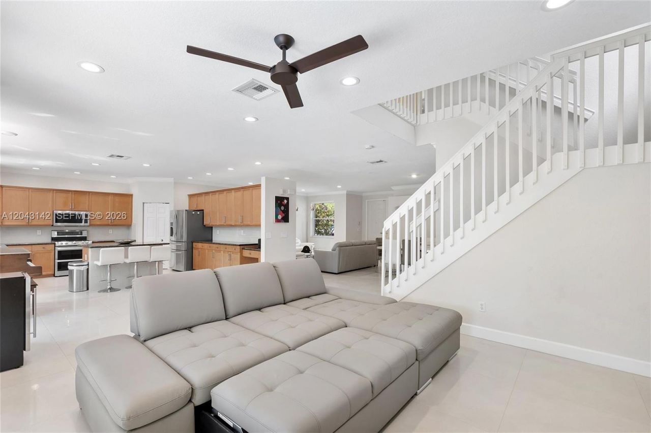 5067 SW 162nd Ave , Miramar, FL 33027 Photo