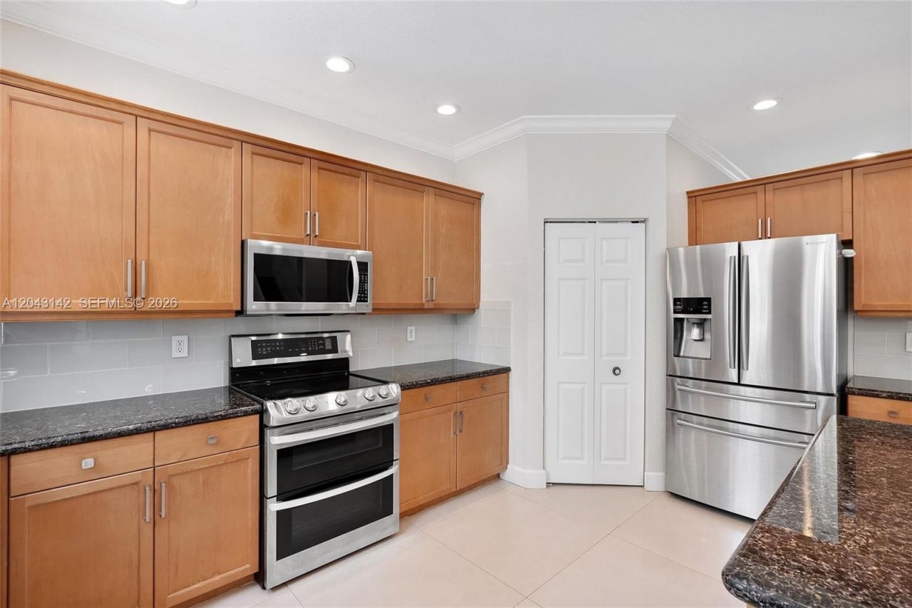 5067 SW 162nd Ave , Miramar, FL 33027 Photo