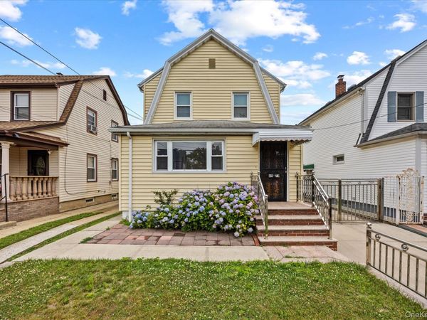 8973 215th Street, Queens Village, NY 11427