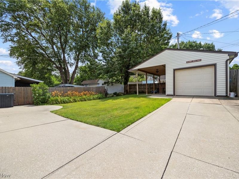 12501 Wayland, Cleveland, OH 44111 Photo 31