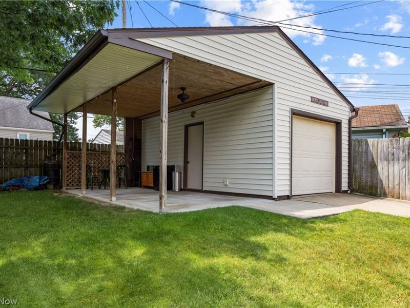 12501 Wayland, Cleveland, OH 44111 Photo 32