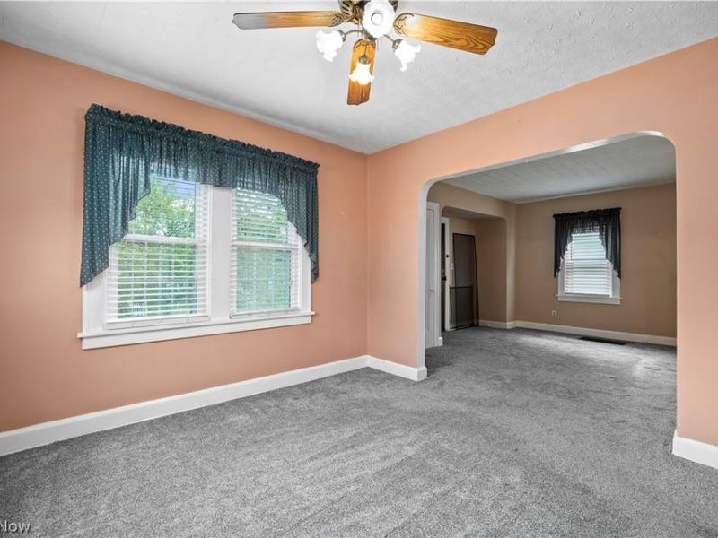 12501 Wayland, Cleveland, OH 44111 Photo 9