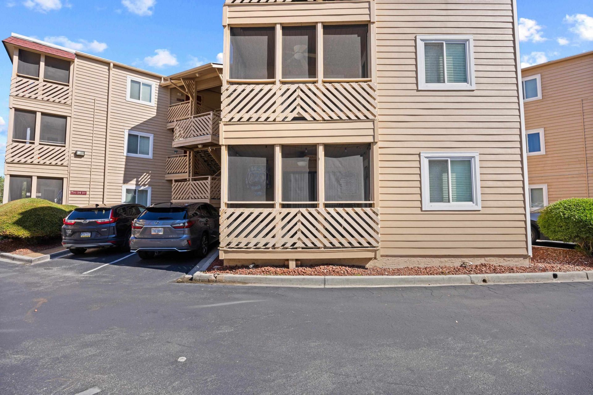 609 Hillside Dr. S Photo 29
