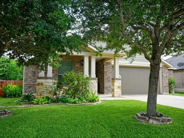2108 Maplewood DR, Leander, TX 78641