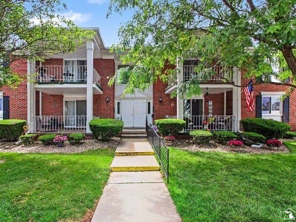 1870 Fort Street, Trenton, MI 00000