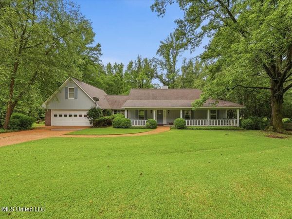 2141 Mcfarland Road, Raymond, MS 39154