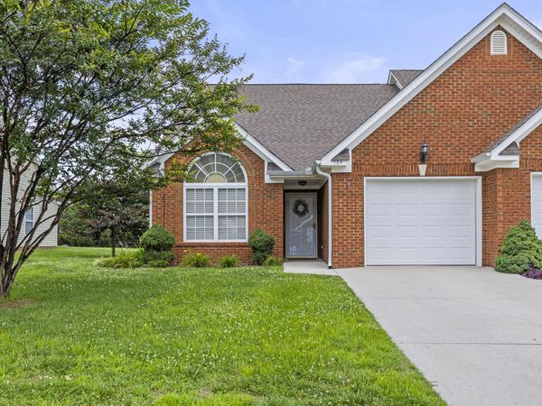 164 Briarstone Drive, Rossville, GA 30741