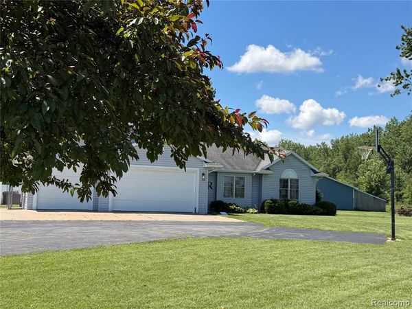 3334 E Freeland Road, Ingersoll Twp, MI 48623