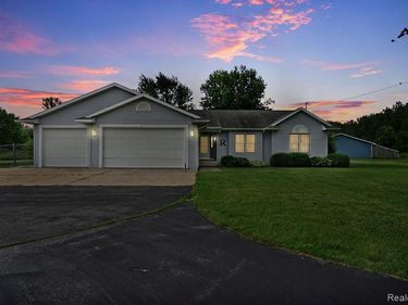 3334 E Freeland Road, Ingersoll Township, Mi 48623