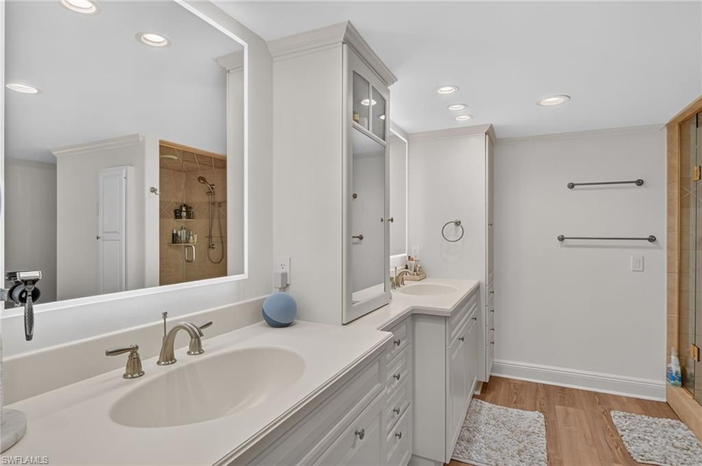 4451 Gulf Shore Blvd N, Unit 1604, Naples, FL 34103 Photo