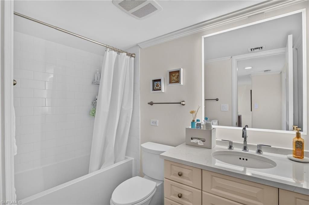 4451 Gulf Shore Blvd N, Unit 1604, Naples, FL 34103 Photo